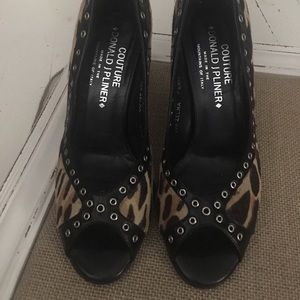 Donald J. Pliner Couture Pumps